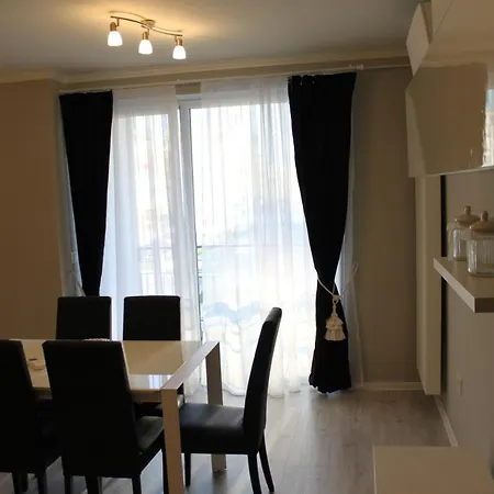 Apartament Promenada Coresi *